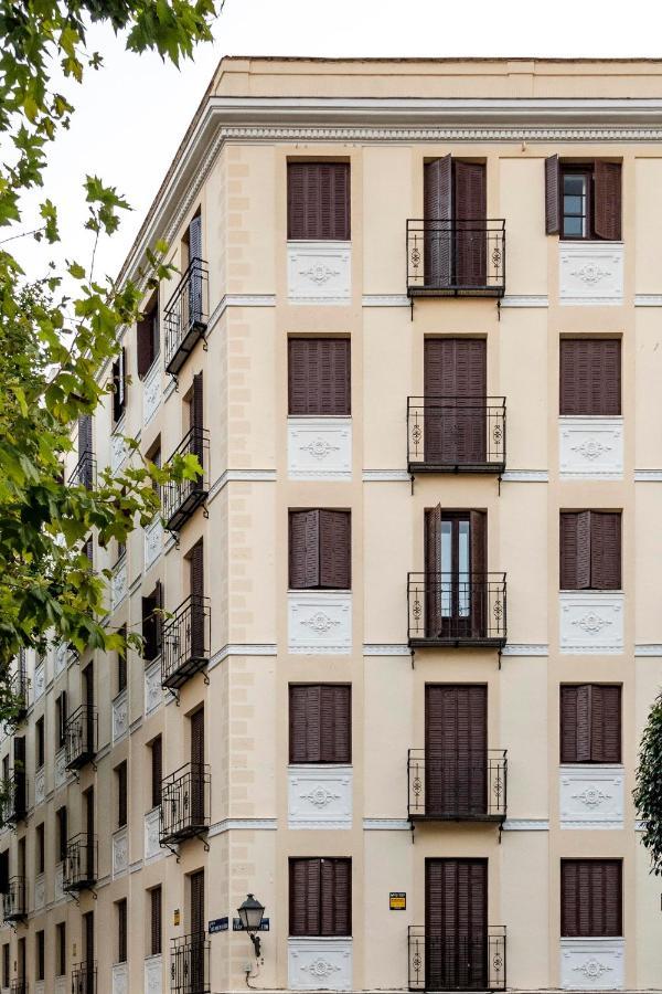 Bob W Arte Lejlighedshotel Madrid Eksteriør billede